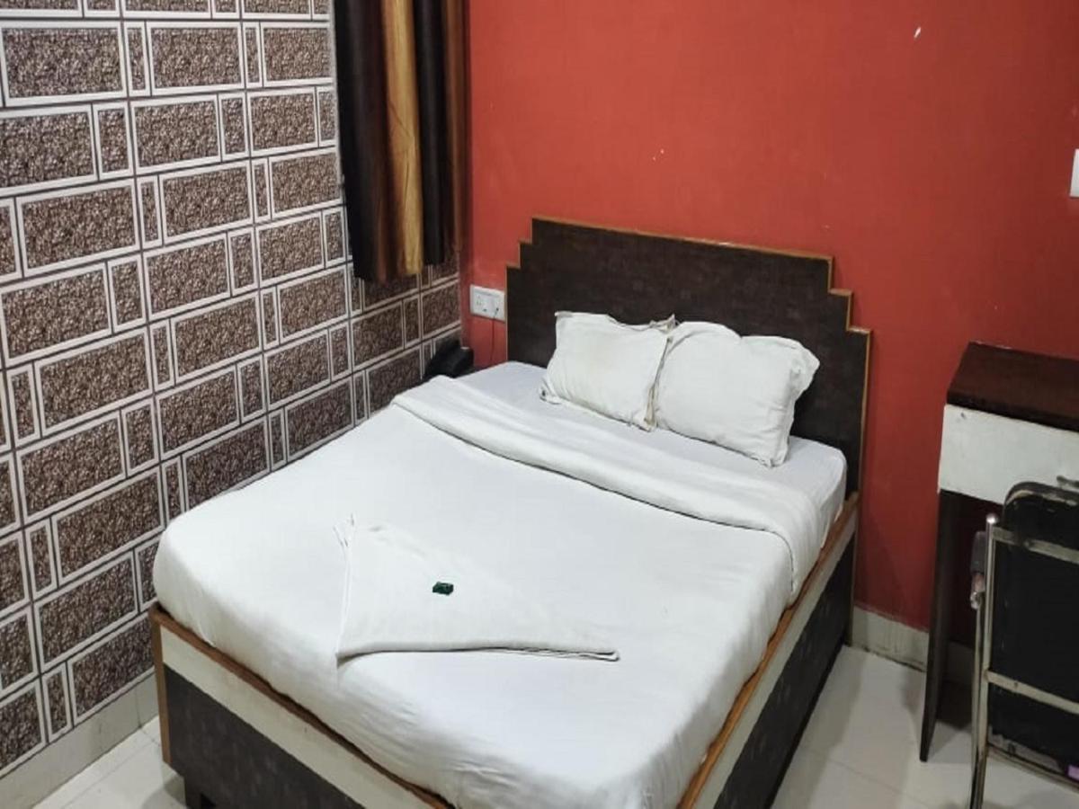 Hotel Kashi Βαρανάσι Εξωτερικό φωτογραφία